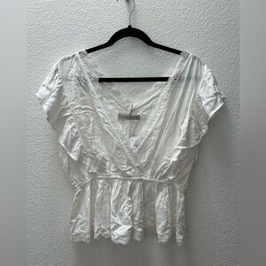 Abercrombie & Fitch NWT White Top sz Large